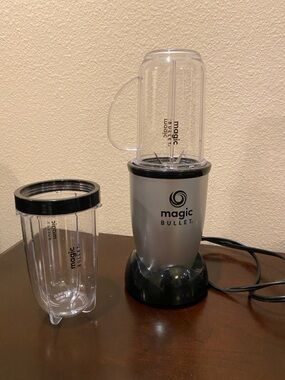 Magic Bullet Personal Smoothie Blender LIKE NEW